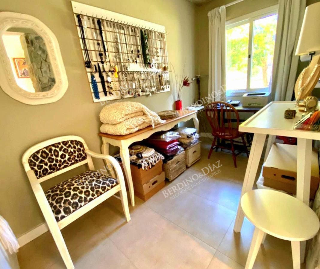Casa ID.157 -  Casa Espectacular de 4 Suites en Playa Brava