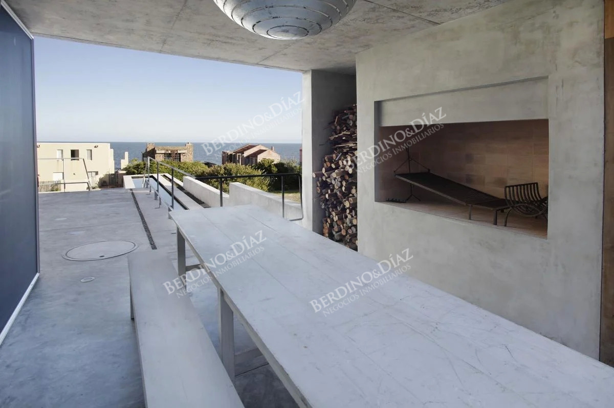 Casa ID.2163 - Casa en venta estilo minimalista con vista al mar