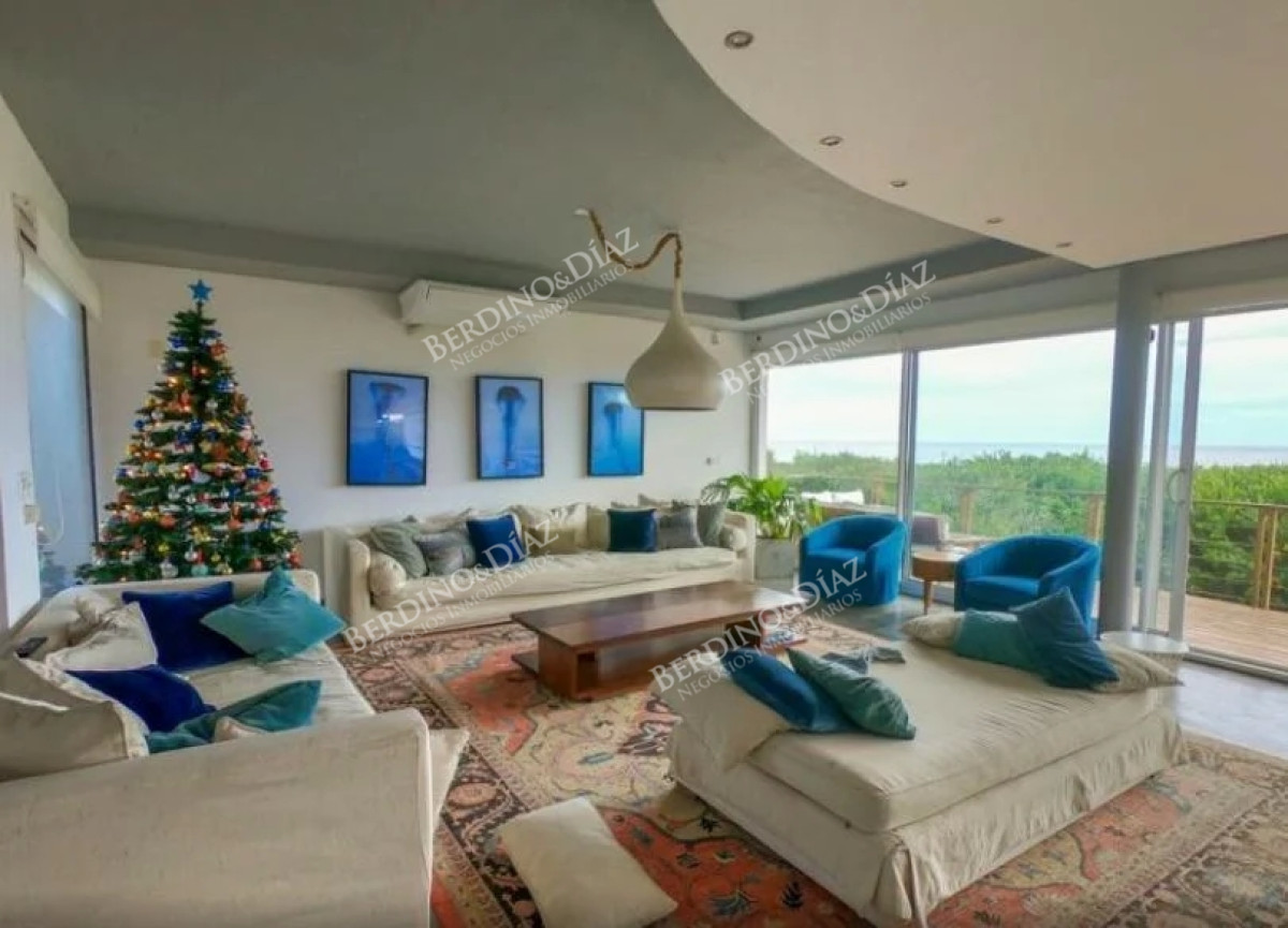 Casa ID.2237 - Casa espectacular moderna frente al mar Punta Ballena