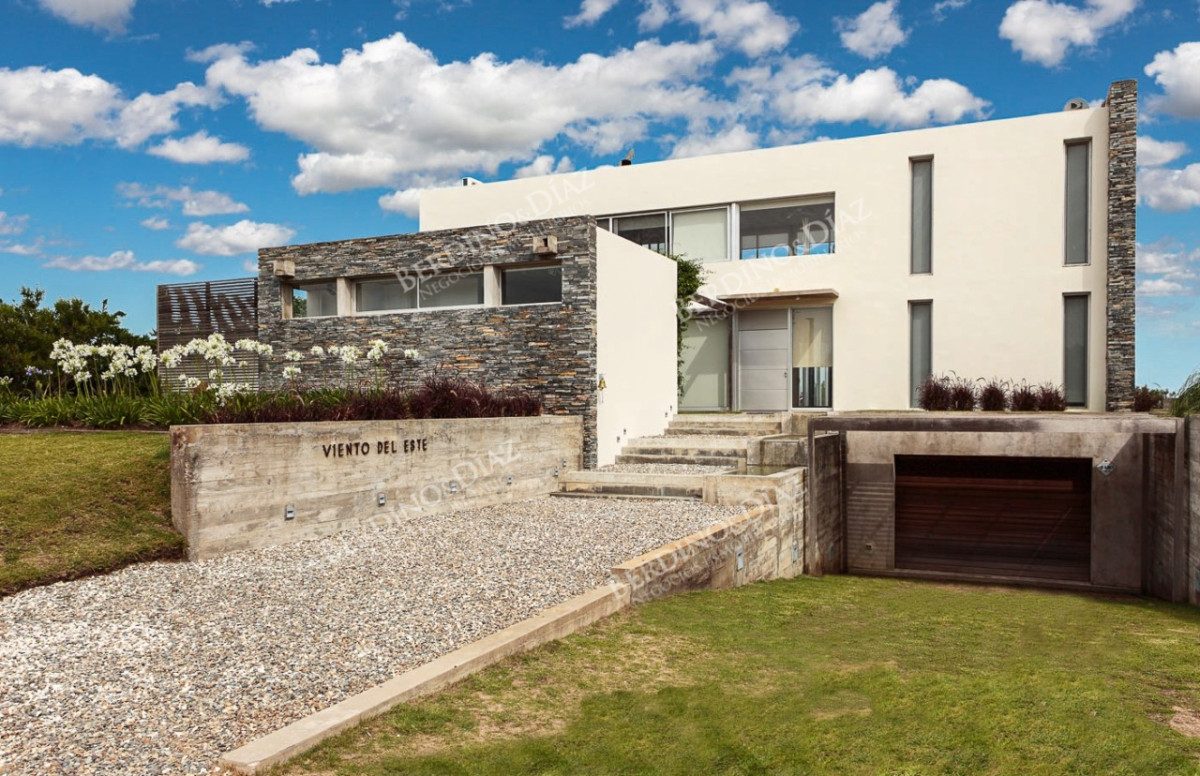 Casa ID.2396 - Casa moderna con vista al Mar Jose ignacio en venta