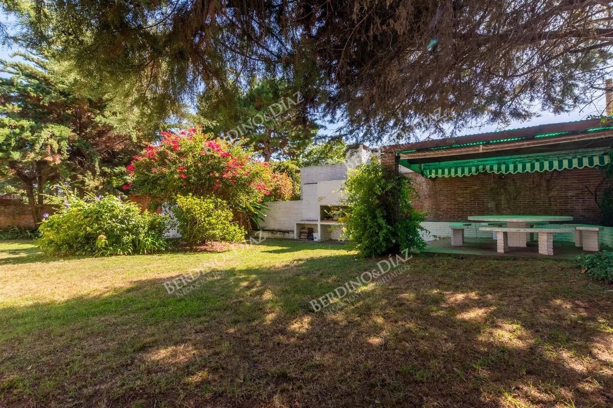 Casa ID.1930 - Casa en venta estilo Litman Cantegril