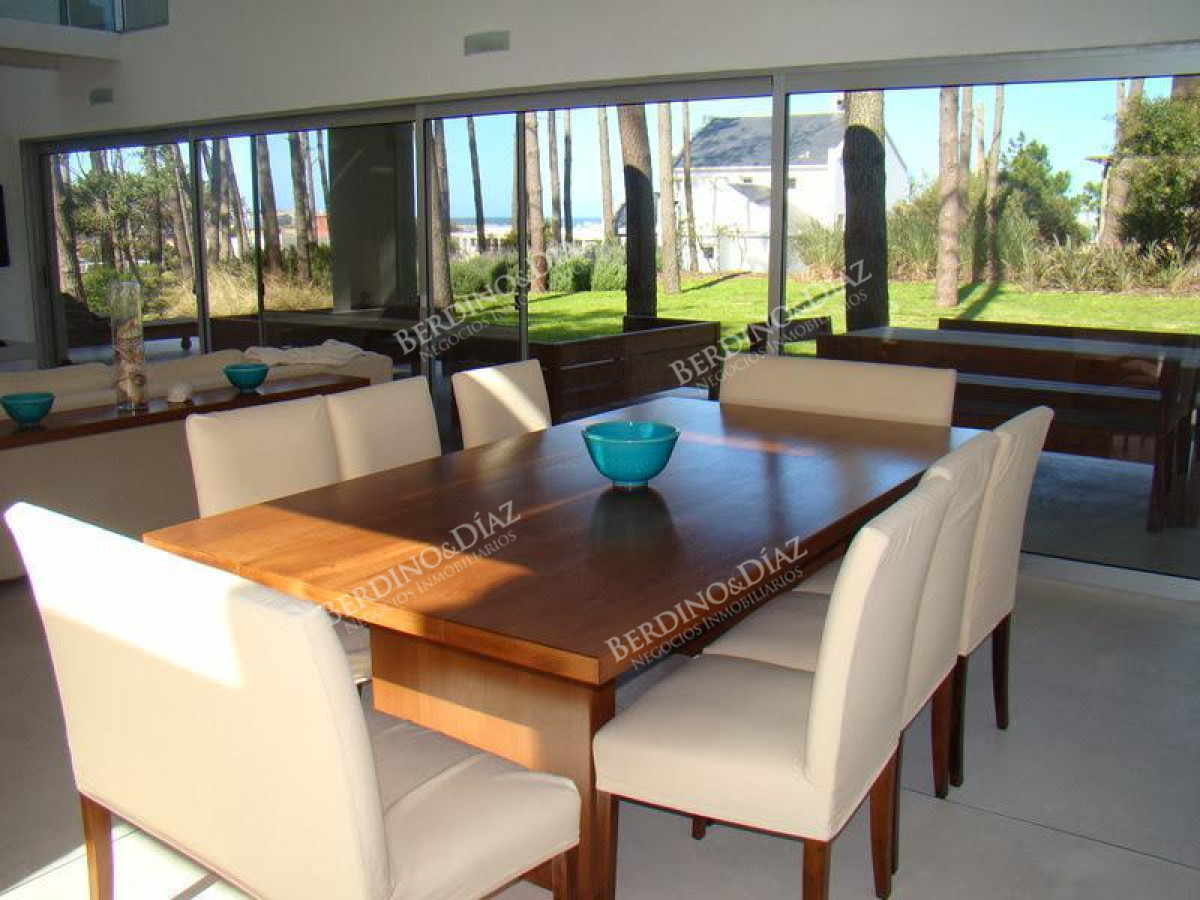 Casa ID.2156 - Casa en venta Laguna blanca con vista al mar