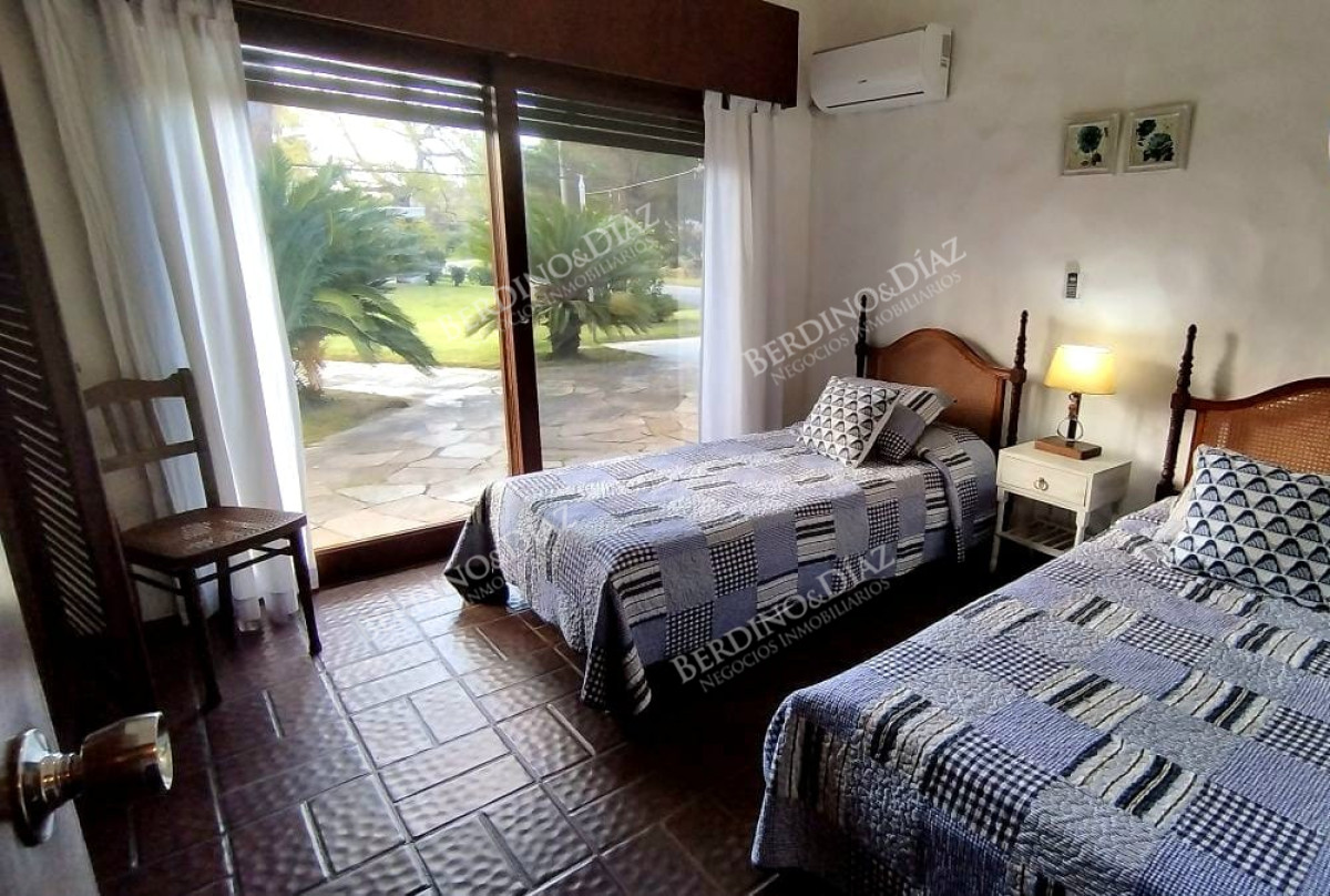 Casa ID.1932 - Casa tradicional en Paradas Playa Mansa