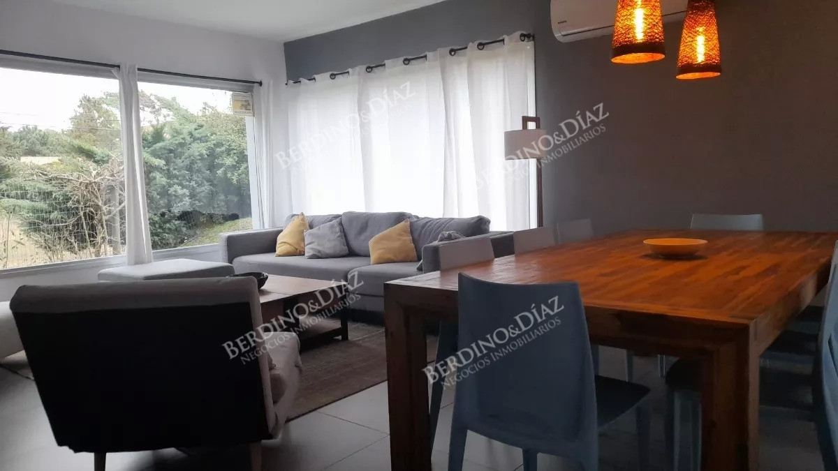 Casa ID.1988 - Casa estilo minimalista en venta Rincon del Indio 