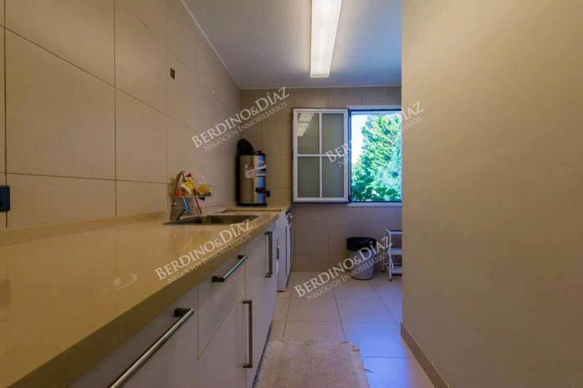 Casa ID.2335 - Manison en venta Playa Brava 7 dormitorios 