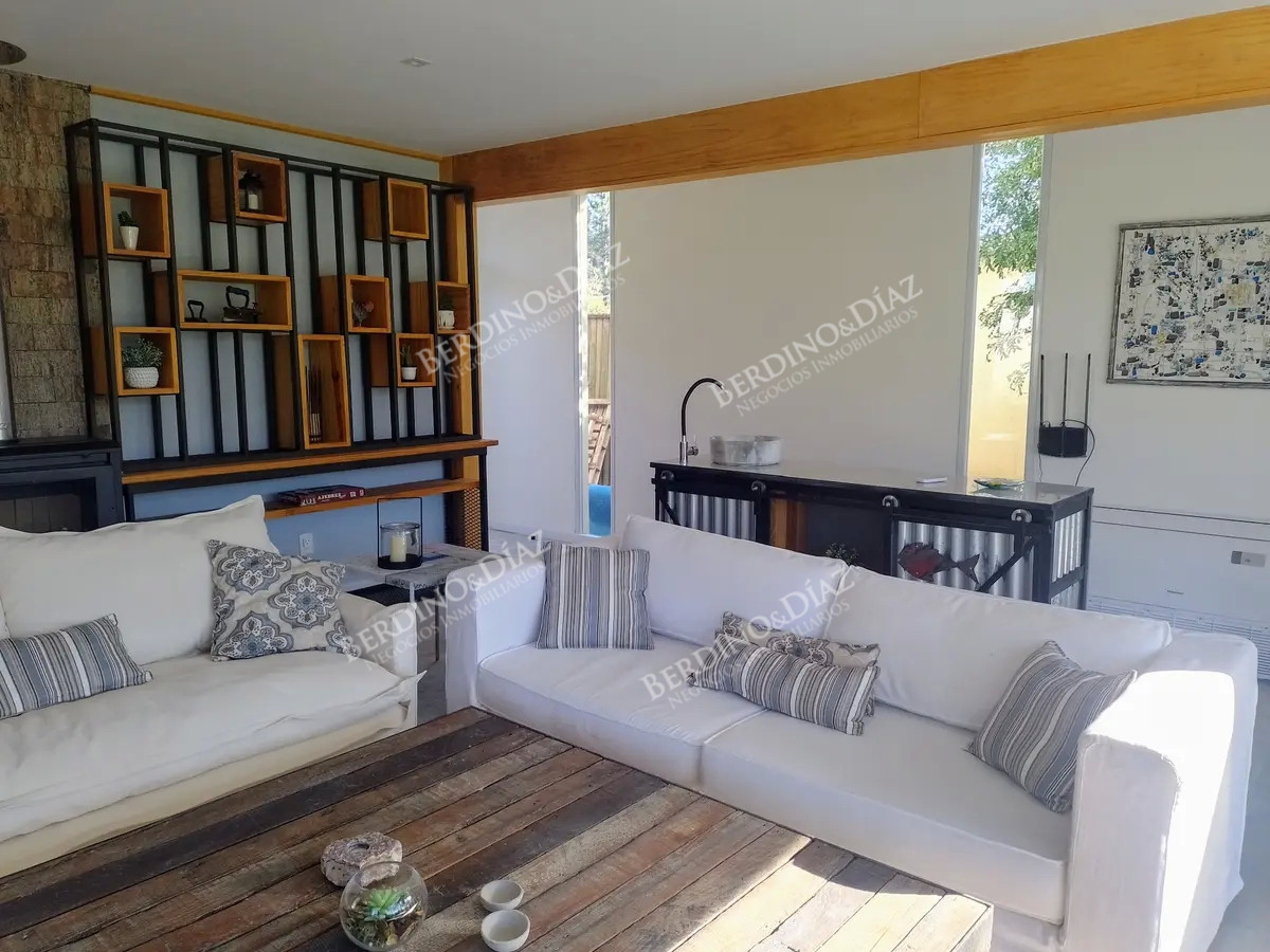 Casa ID.2822 - Casa en La Barra, La Barra
