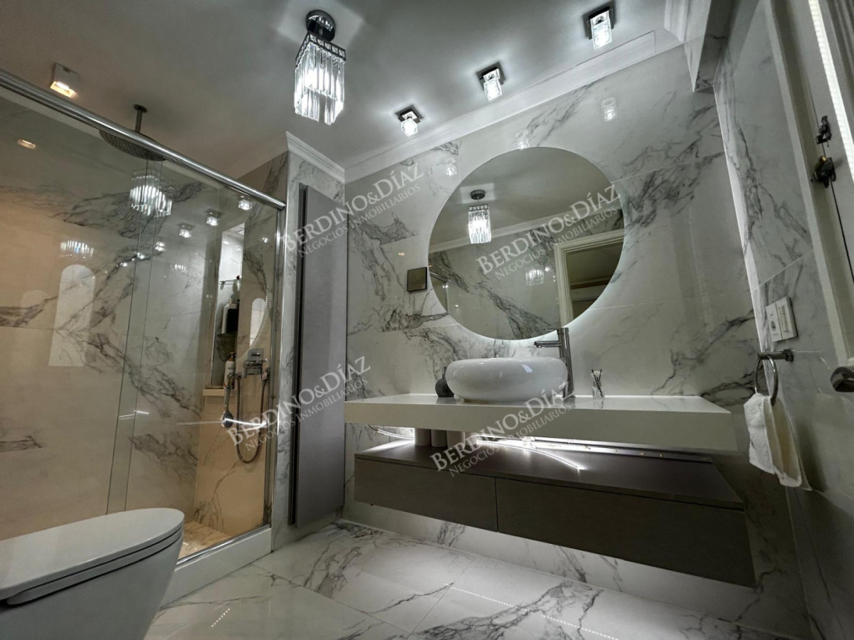 Casa ID.3012 - Casa en alquiler Enero Barrio Lugano Arbolada 