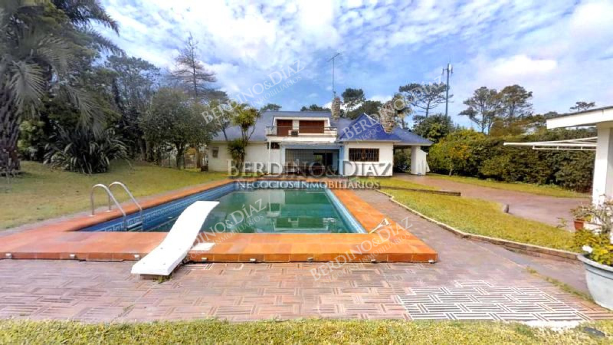 Casa ID.344 - Casa en venta ubicada en Paradas de Playa Mansa