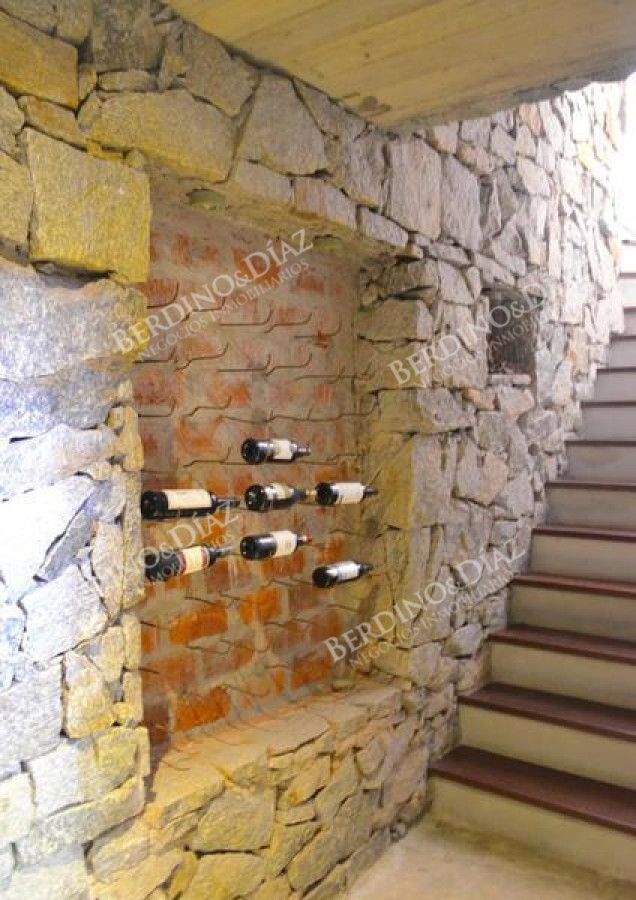 Casa ID.2241 - Chacra espectacular construida en piedra en venta La Barra