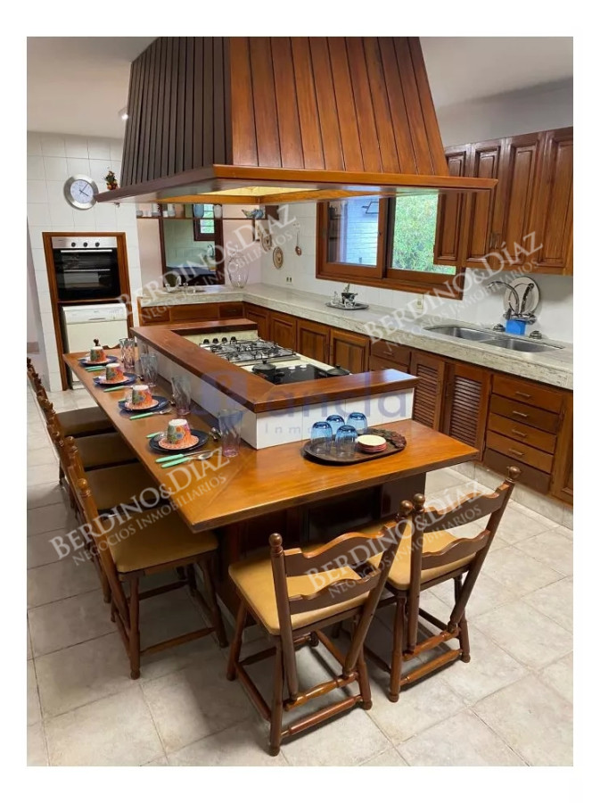 Casa ID.1598 - Casa espectacular en venta  Playa Mansa