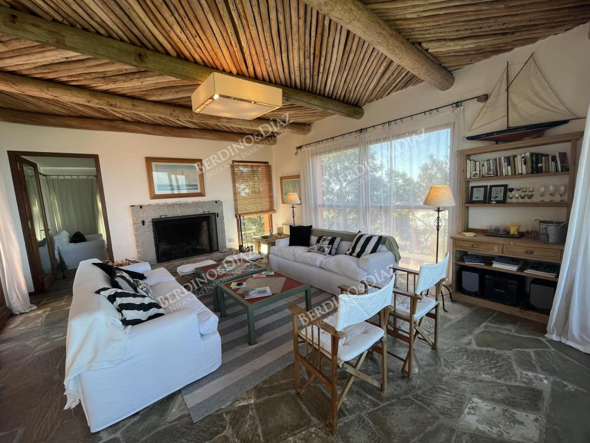 Casa ID.2151 - Casa en venta ocn vista al mar Manantiales
