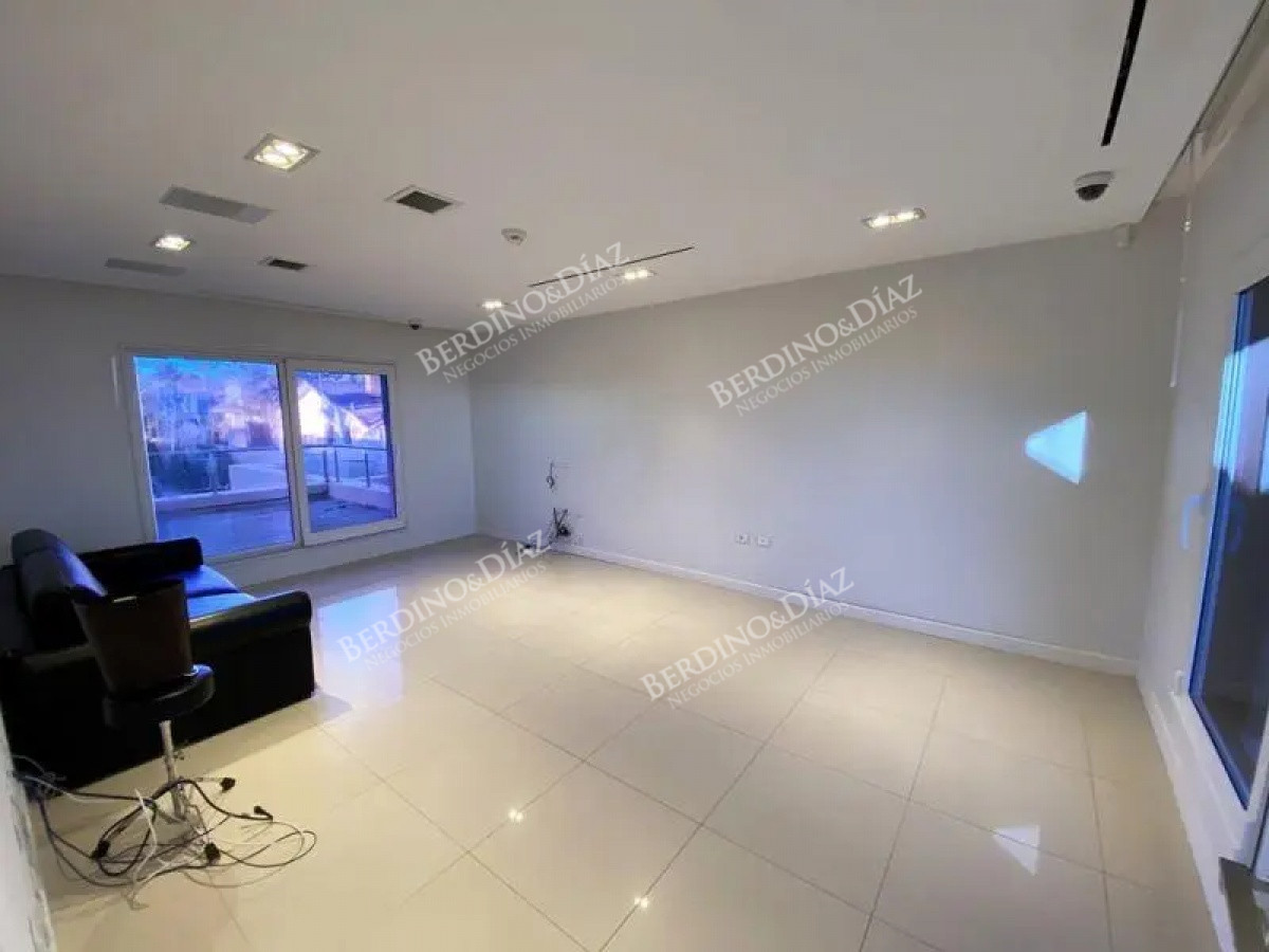 Casa ID.887 - Espectacular Casa Frente al Mar en Punta del Este