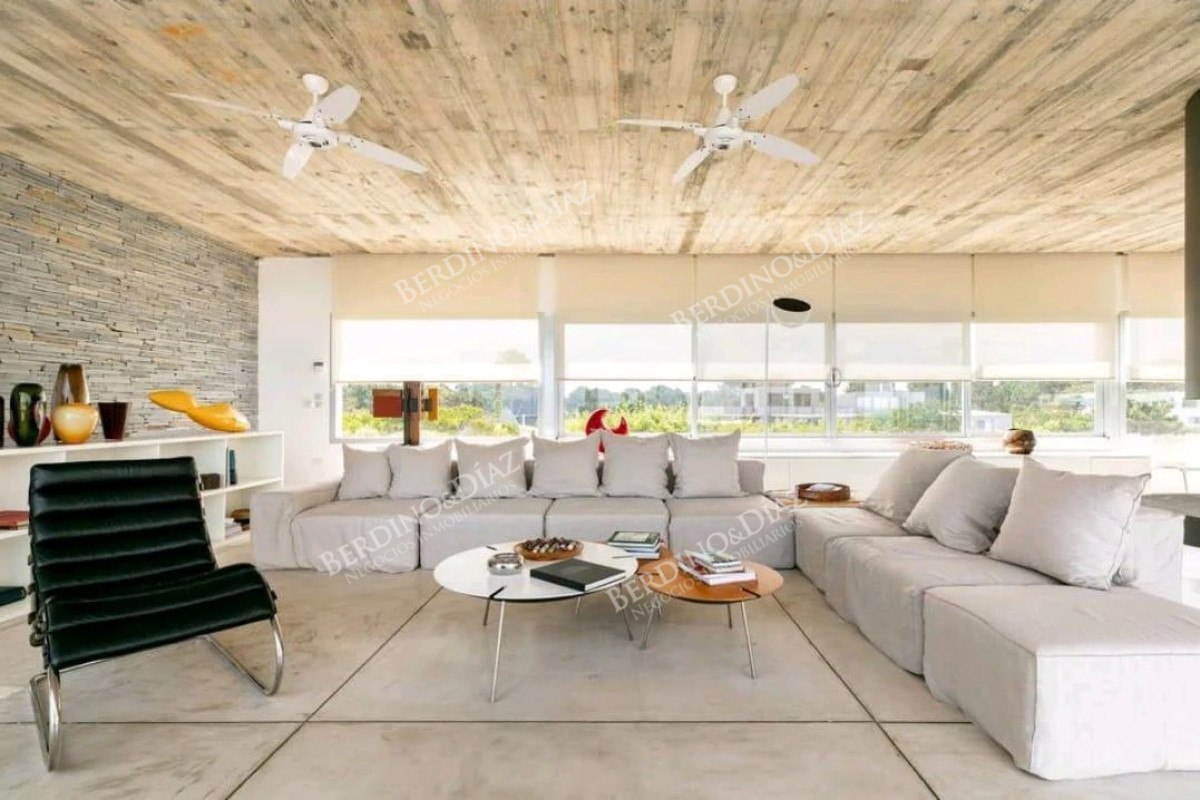 Casa ID.2264 - Residencia espectacular sobre el mar Arenas de Jose Ignacio
