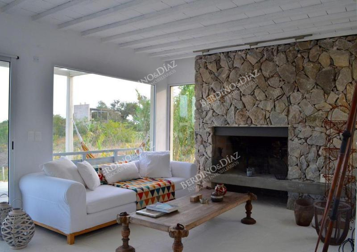 Casa ID.2239 - Casa moderna con vista al marJose Ignacio 