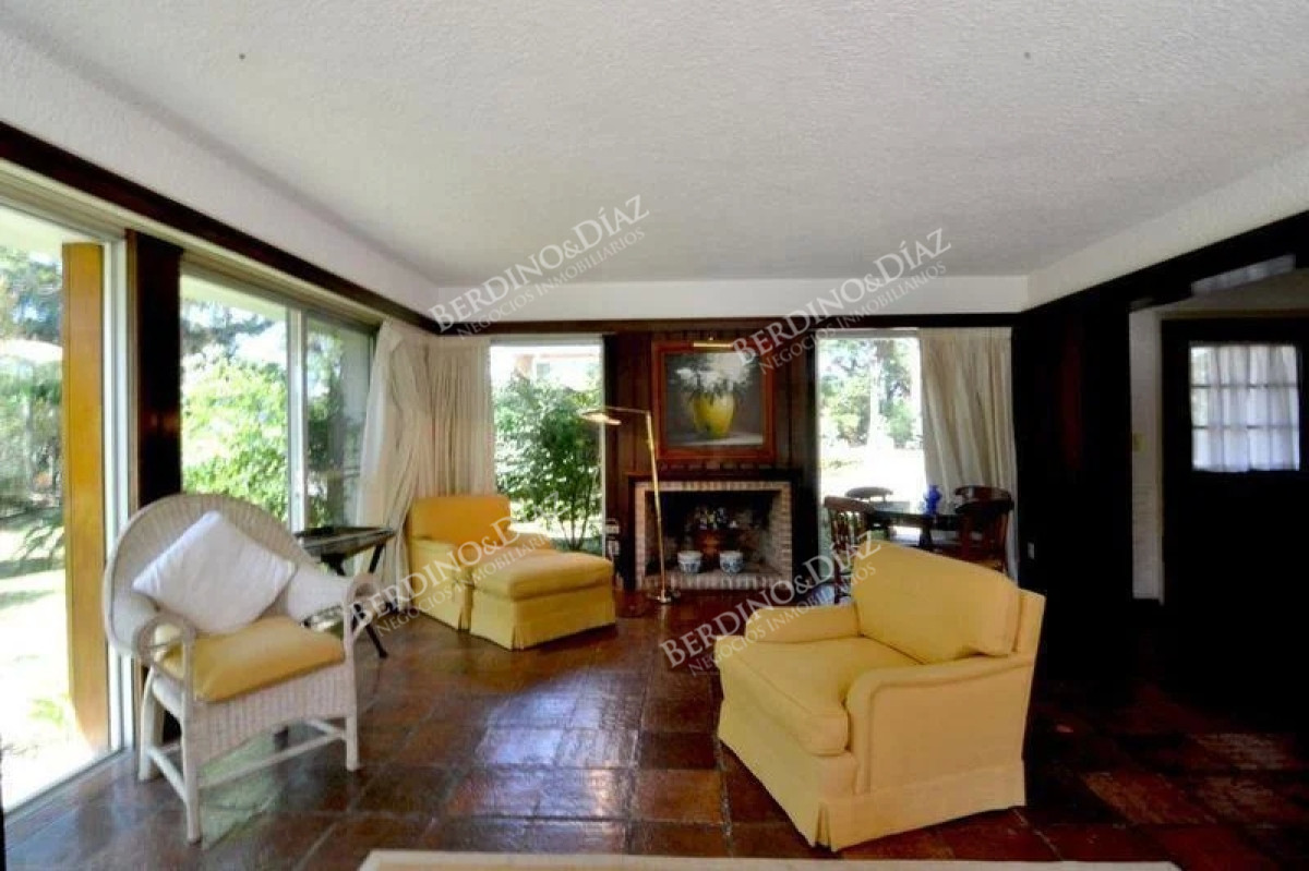 Casa ID.2283 - Casa tradicional venta Playa Mansa