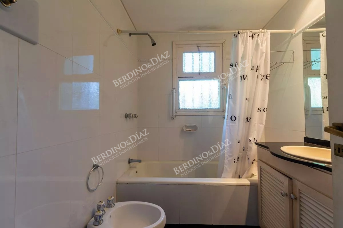 Casa ID.1930 - Casa en venta estilo Litman Cantegril