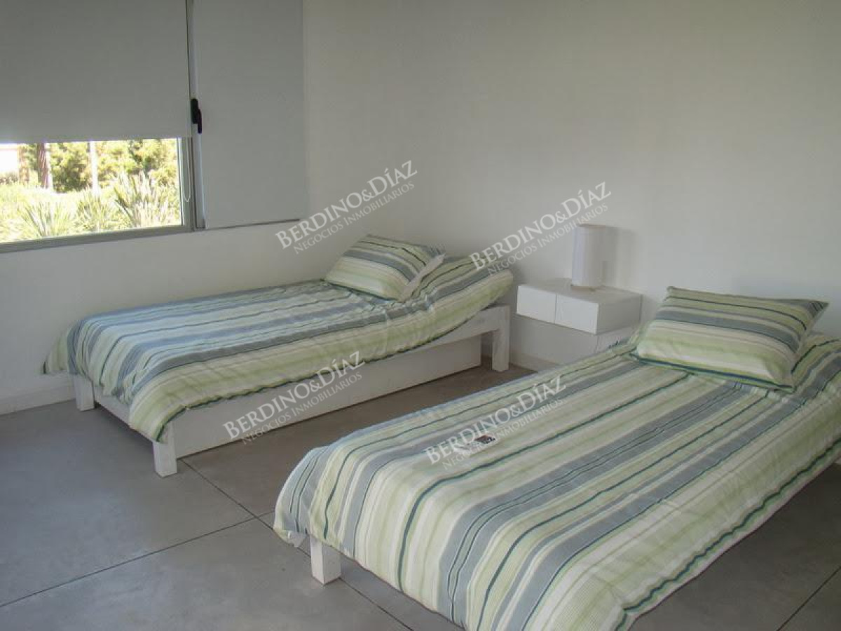 Casa ID.2156 - Casa en venta Laguna blanca con vista al mar