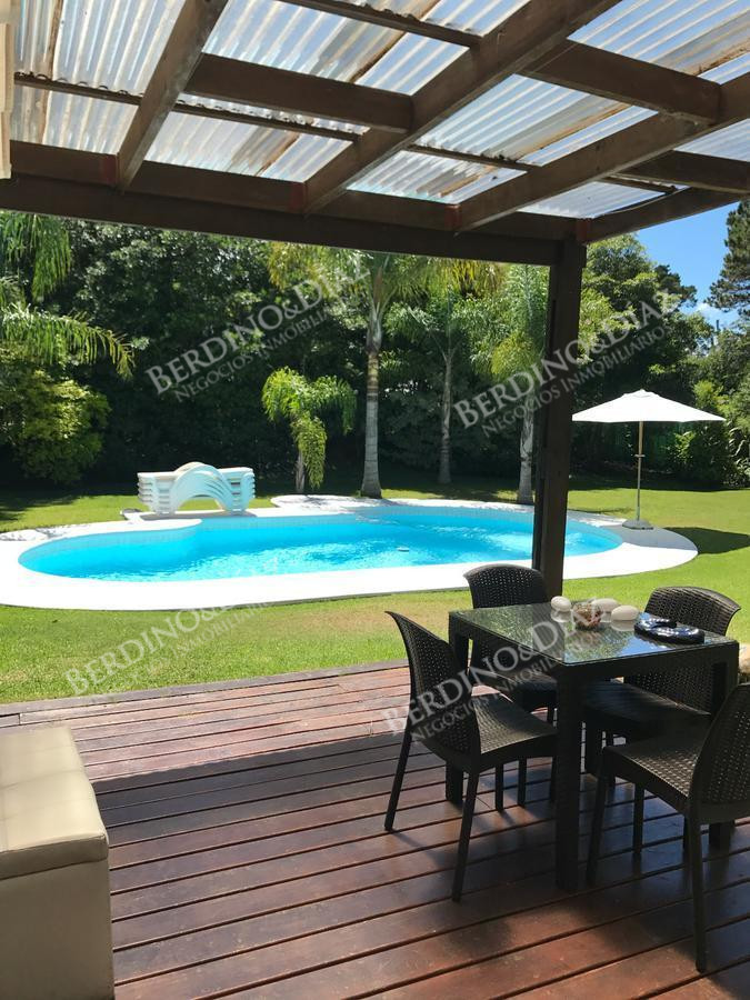 Casa ID.2240 - Hermosa Residencia con estilo propio en venta Golf 