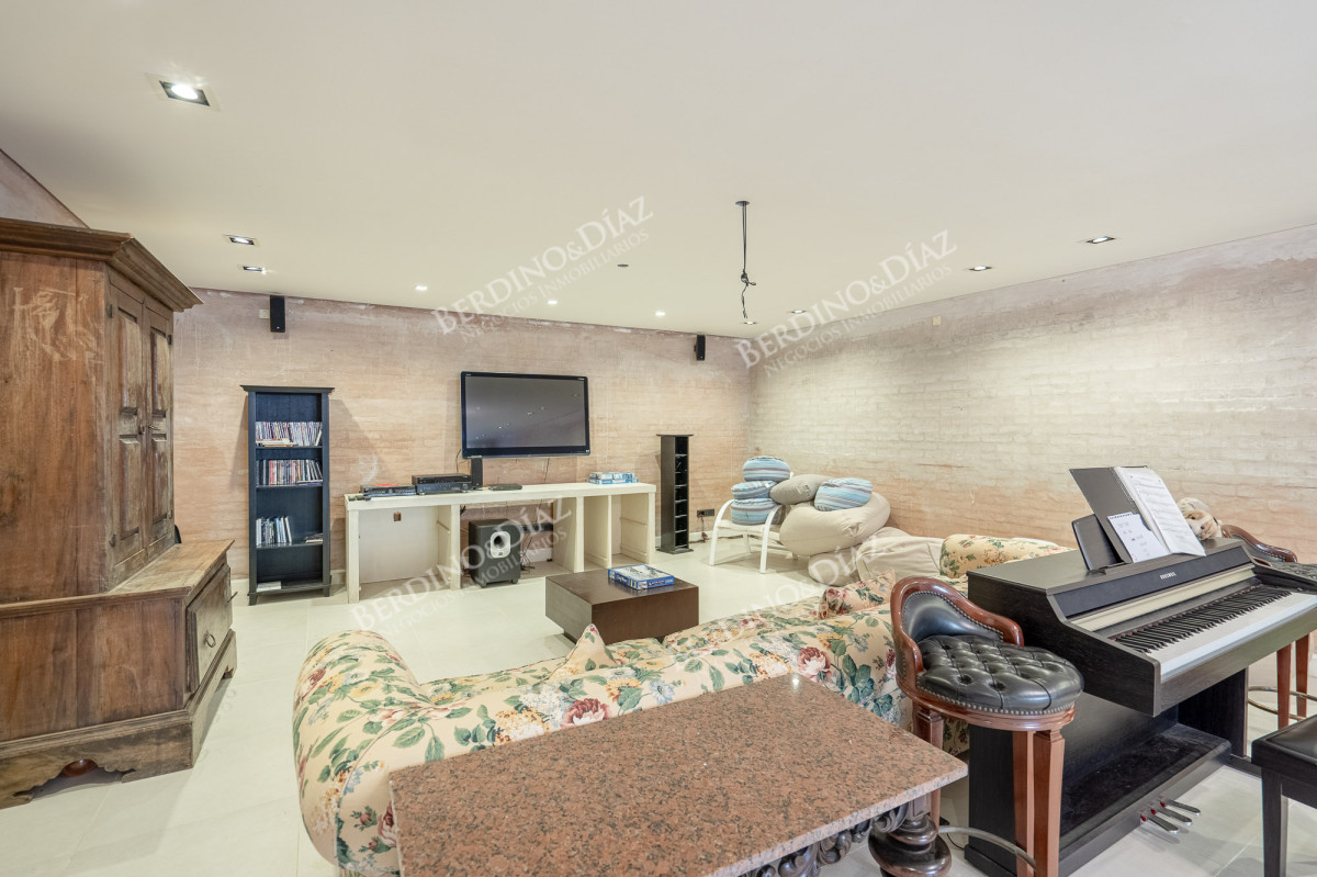 Casa ID.2394 - Mansion en venta en Beverly Hills 9 dormitorios