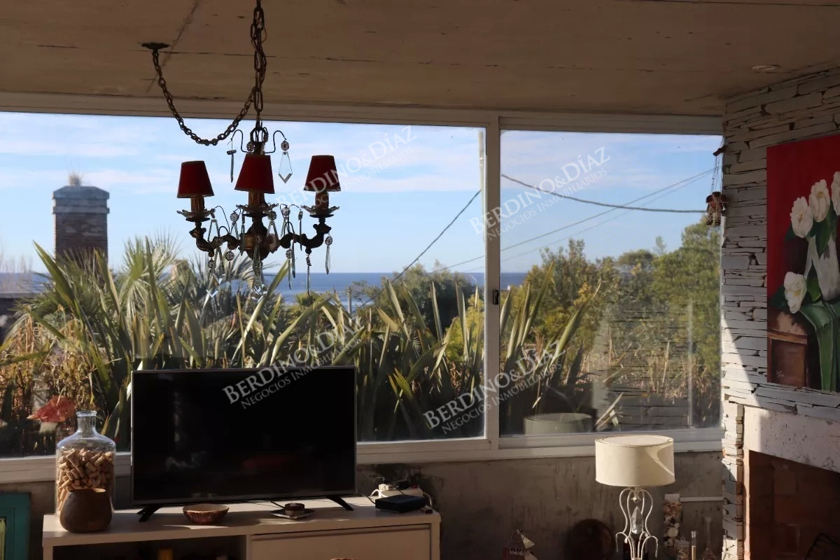 Casa ID.1977 - Casa de Diseño en Zona Manantiales Balneario 