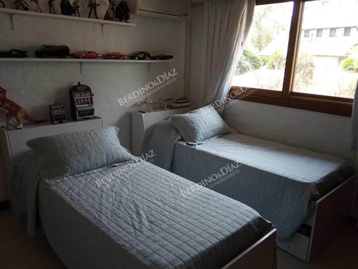 Casa ID.769 - Espectacular casa en Pinares Venta