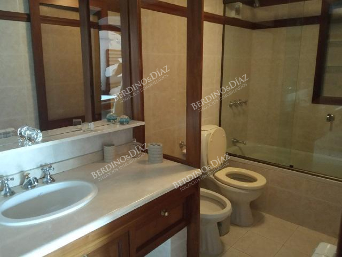 Casa ID.769 - Espectacular casa en Pinares Venta