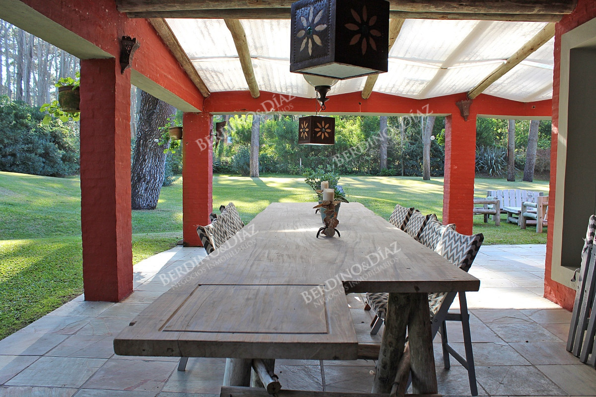Casa ID.2408 - Casa en venta en Rincon del Indio 