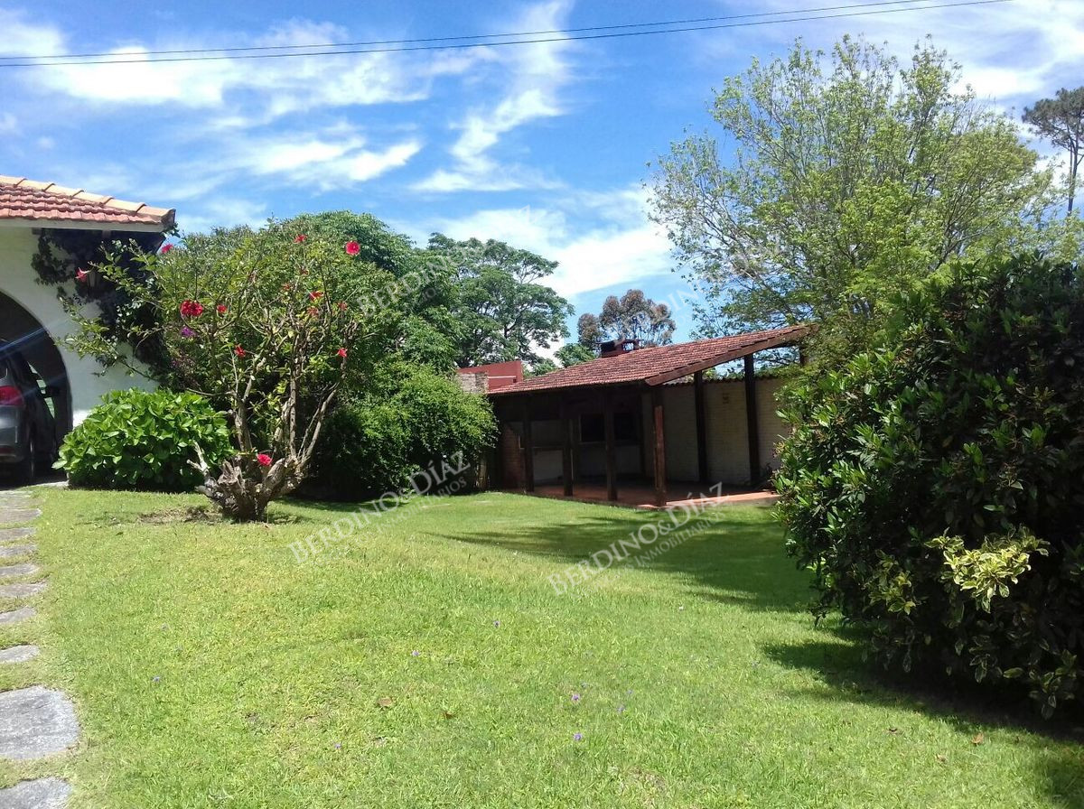Casa ID.682 - Casa en venta Playa Mansa
