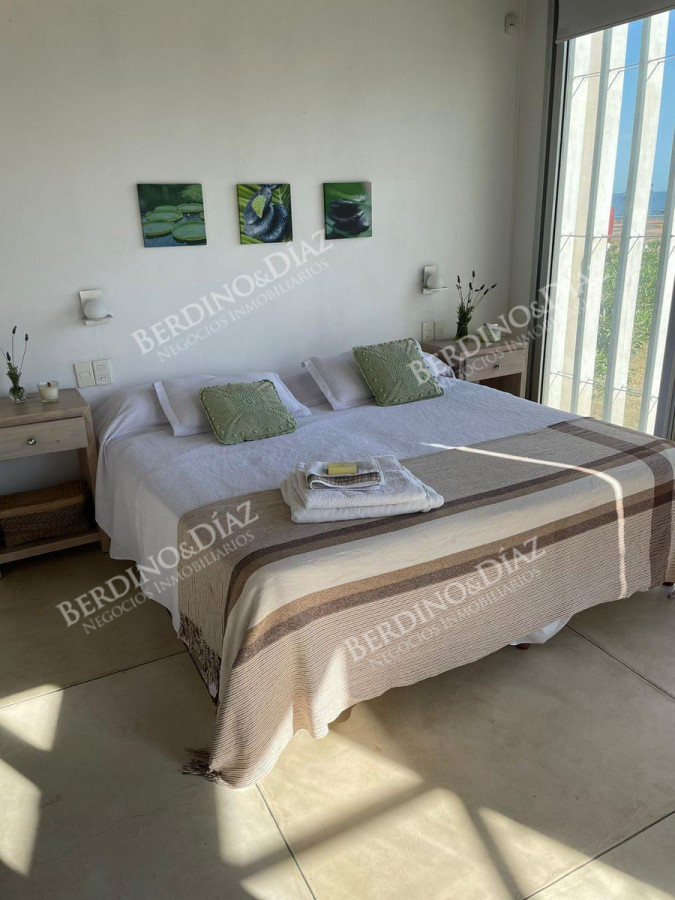 Casa ID.2204 - Casa en venta en Manantiales moderna y con vista al mar