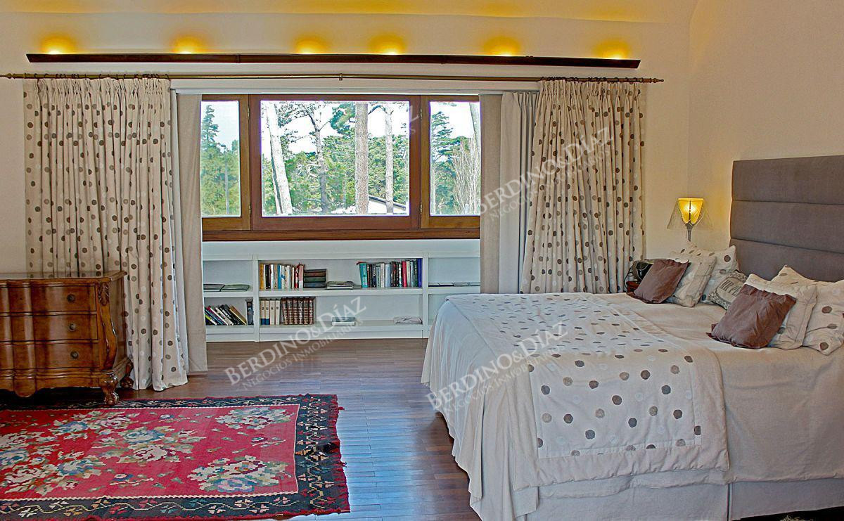 Casa ID.2173 - En venta Importante Residencia Zona Golf Punta del Este