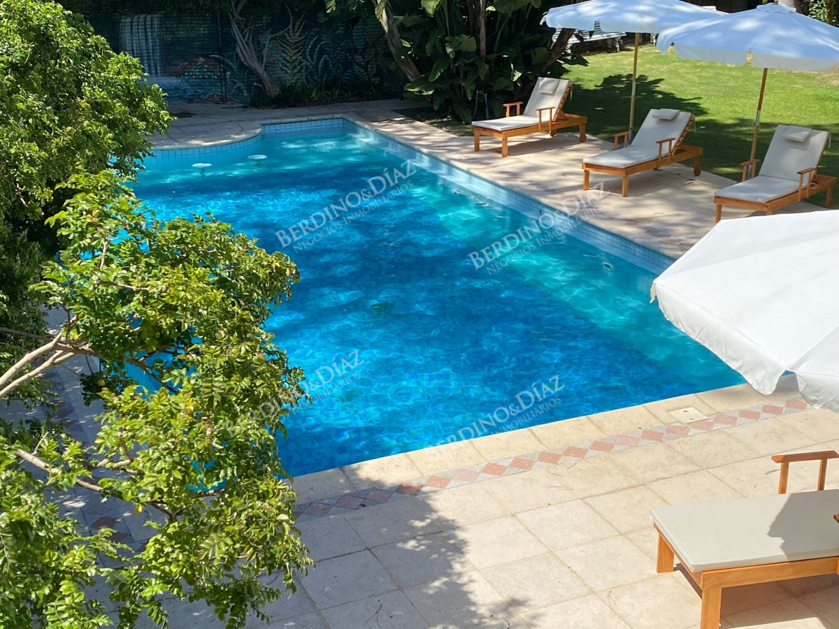 Casa ID.1598 - Casa espectacular en venta  Playa Mansa