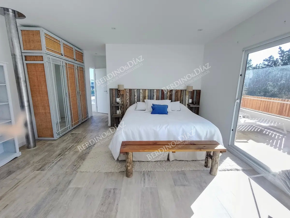 Casa ID.2822 - Casa en La Barra, La Barra