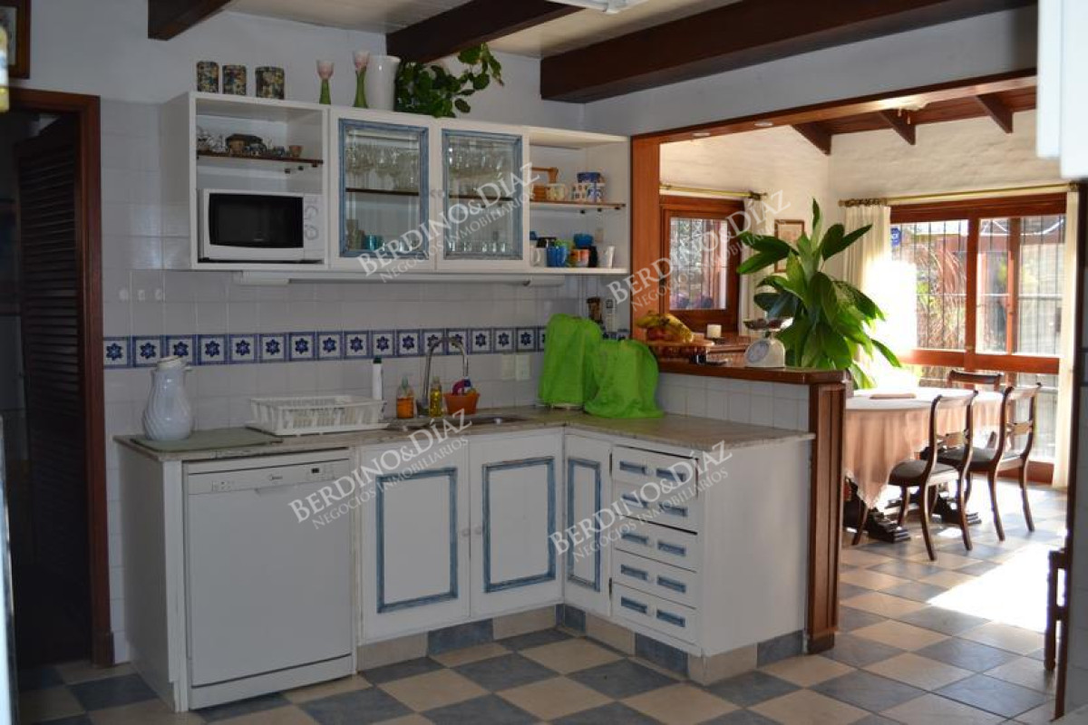 Casa ID.92 -  Casa En Venta Ubicada en una hermosa Zona de Playa Mansa