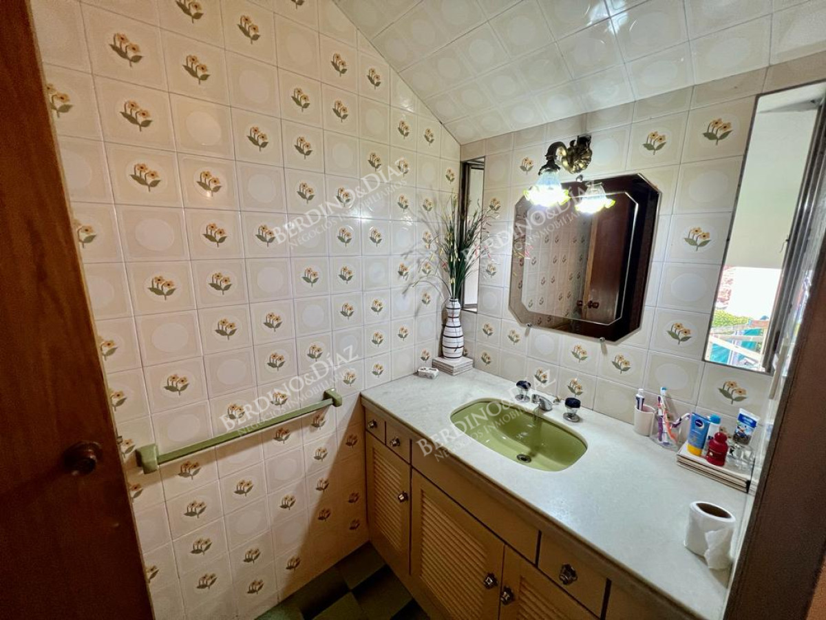 Casa ID.1616 - Casa en Venta a pocos metros de Playa Mansa