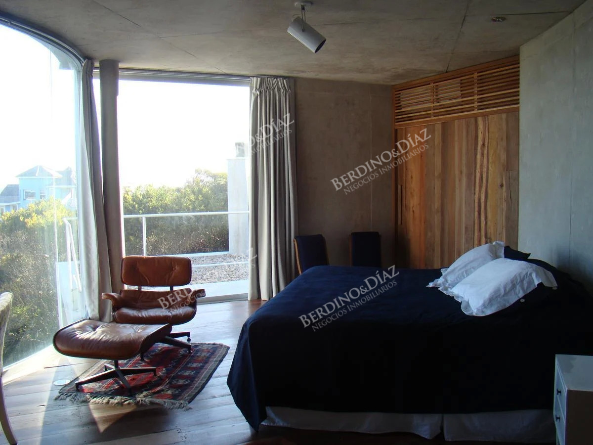 Casa ID.2163 - Casa en venta estilo minimalista con vista al mar