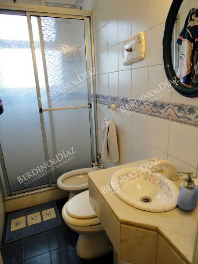 Casa ID.179 - Chalet tradicional en Barrio Cantegril Punta del Este 