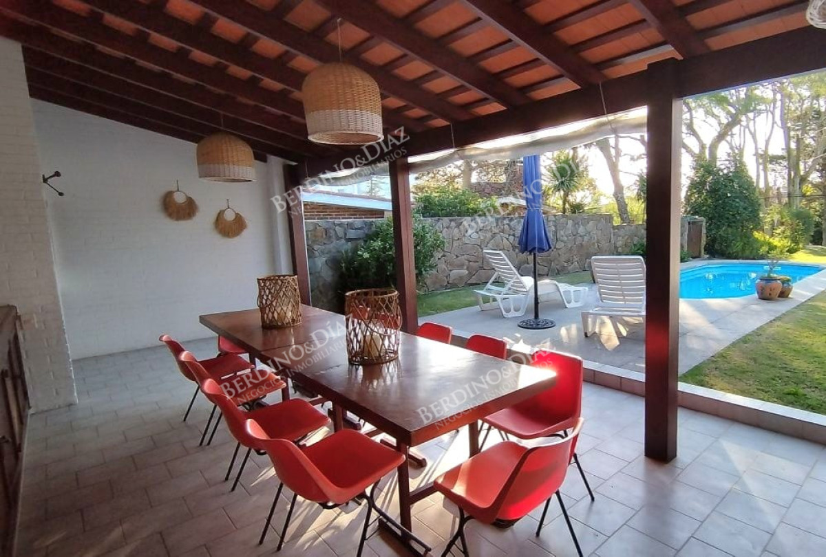 Casa ID.1932 - Casa tradicional en Paradas Playa Mansa