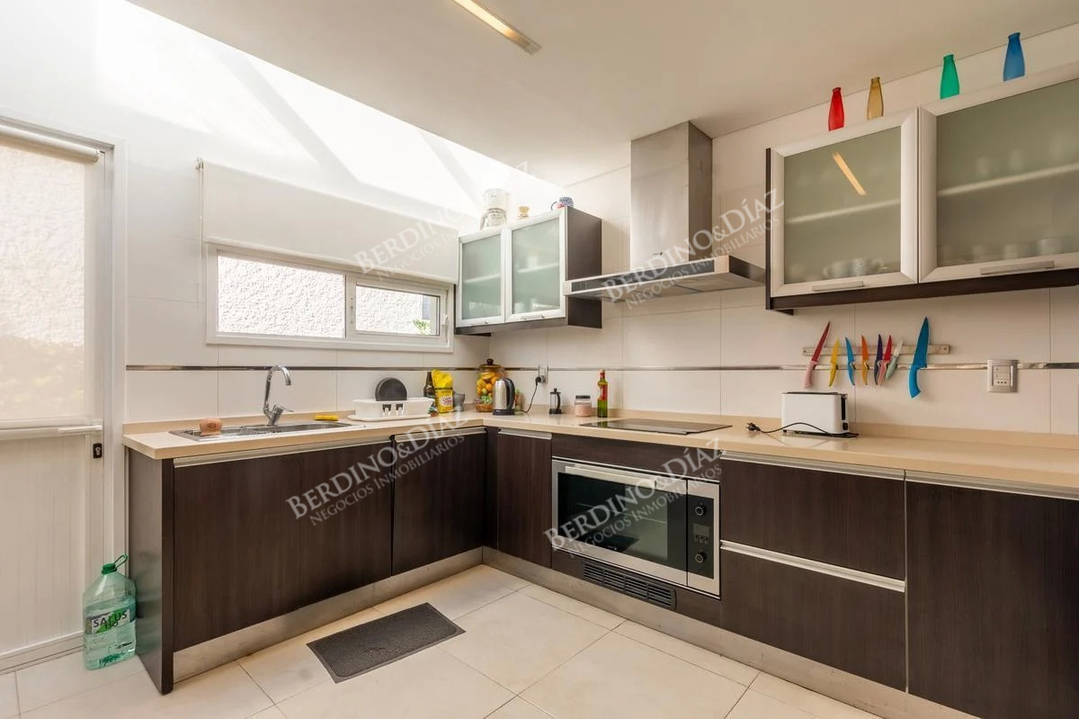 Casa ID.2354 - Casa en Peninsula Zona Faro 4 dormitorios