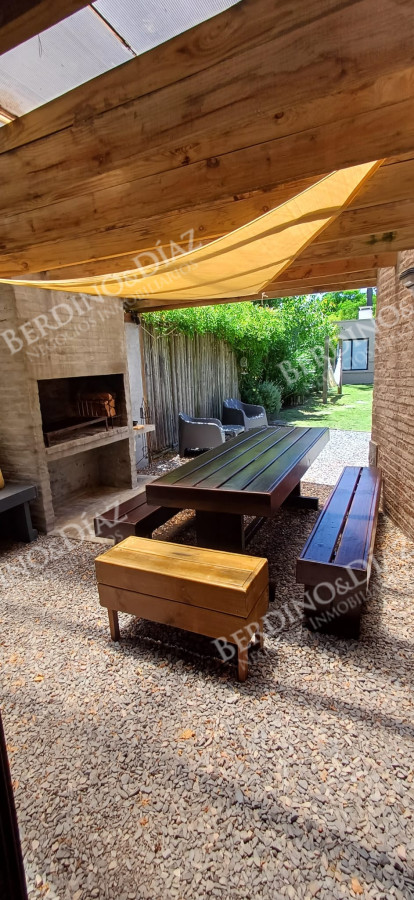 Casa ID.2827 - Casa en La Barra, Montoya