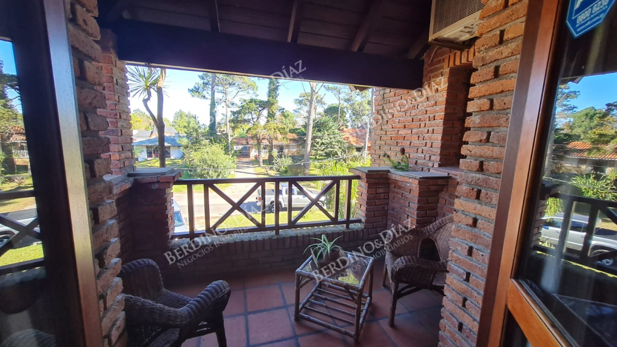 Casa ID.843 - Entorno Residencial en Pinares