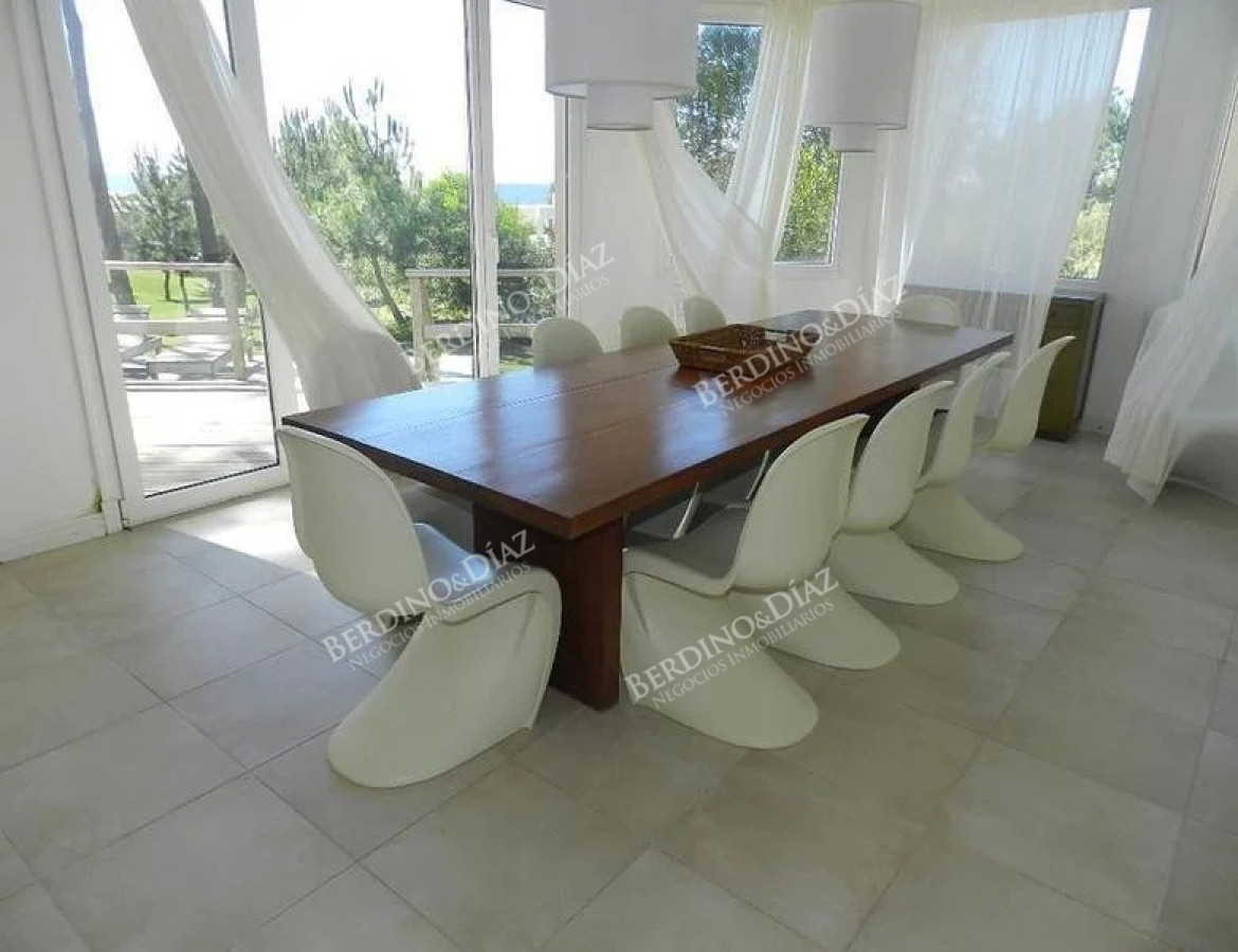 Casa ID.2270 - Casa en venta Club Laguna Blanca Manantiales