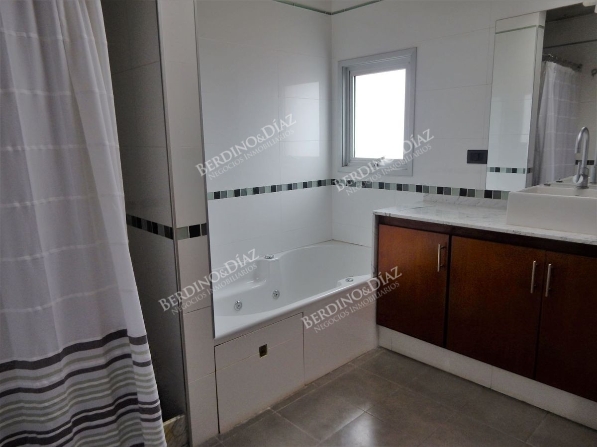 Casa ID.2026 - Casa en Punta del Este, Pinares