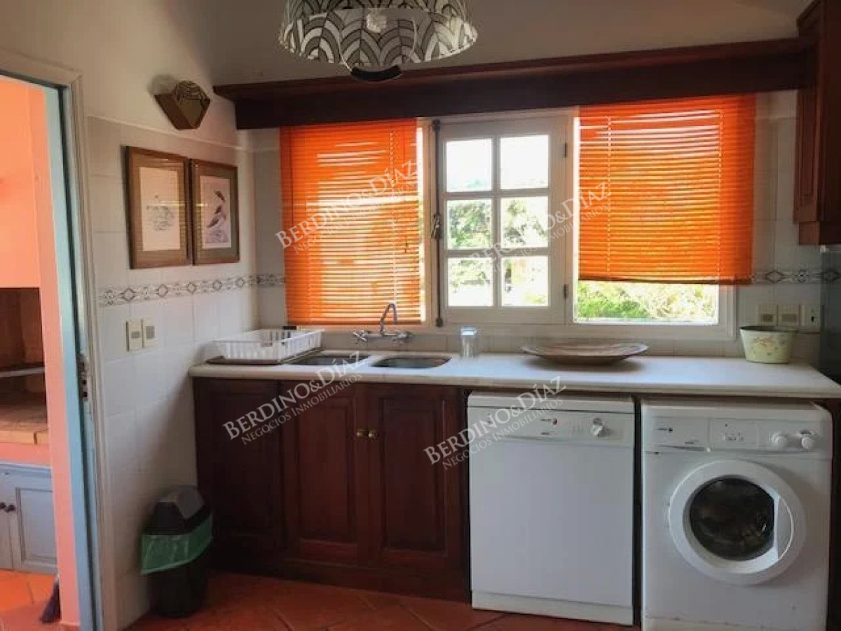 Casa ID.2196 - Casa en venta Manantiales  La barra con vista al mar 