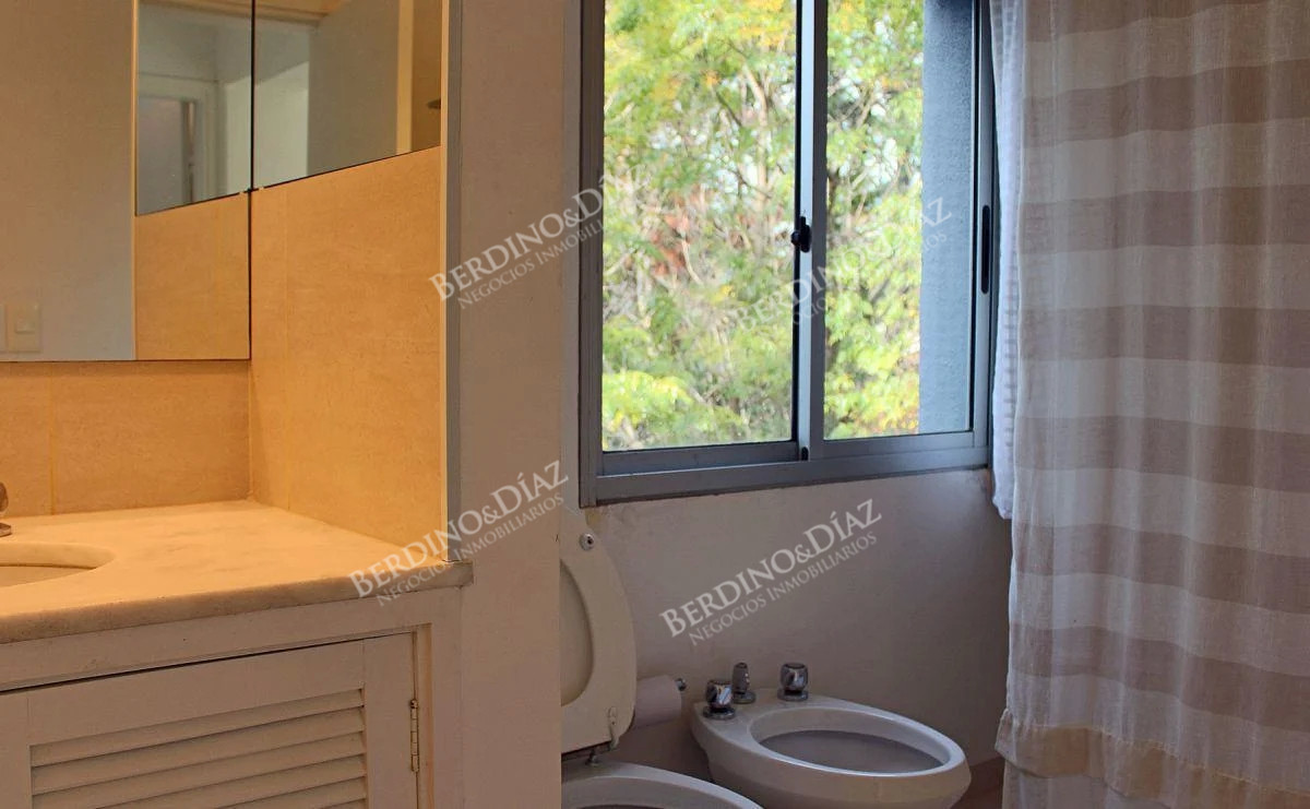 Casa ID.2173 - En venta Importante Residencia Zona Golf Punta del Este