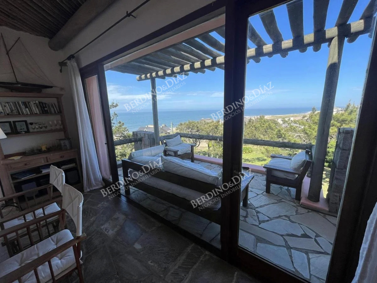 Casa ID.2151 - Casa en venta ocn vista al mar Manantiales