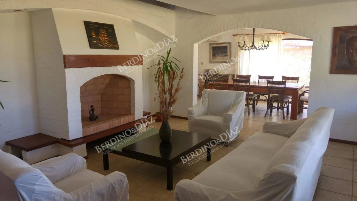 Casa ID.2203 - Casa chalet  en venta Montoya a 200 metros del mar 