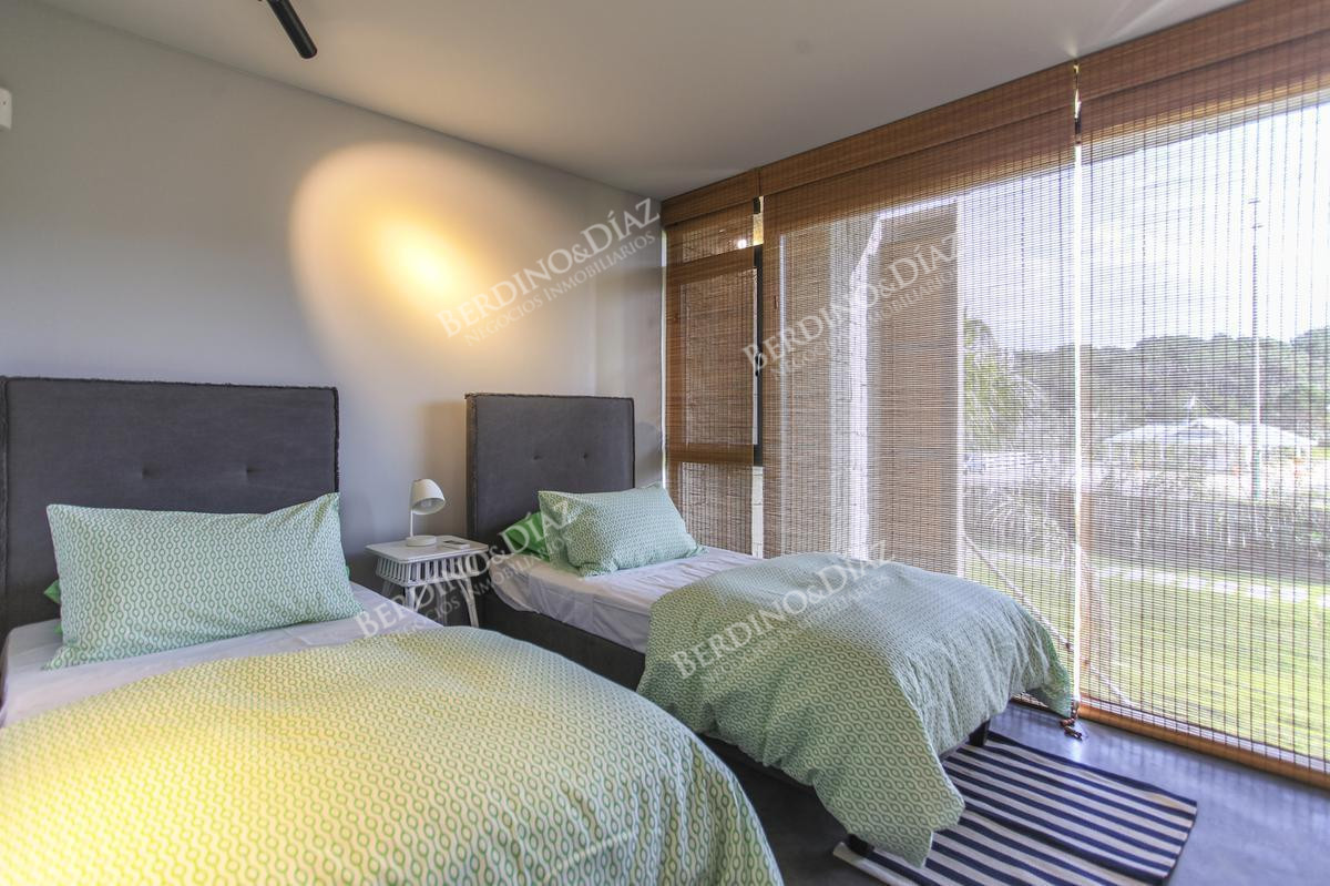 Casa ID.2211 - Casa en venta espctacular a estrenar sobre el mar en manantiales