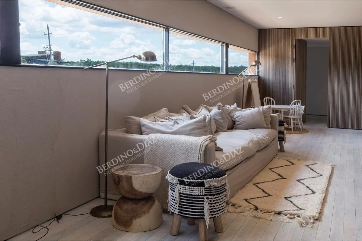 Casa ID.2230 - Espectacular Mansion sobre el mar Jose Ignacio en venta