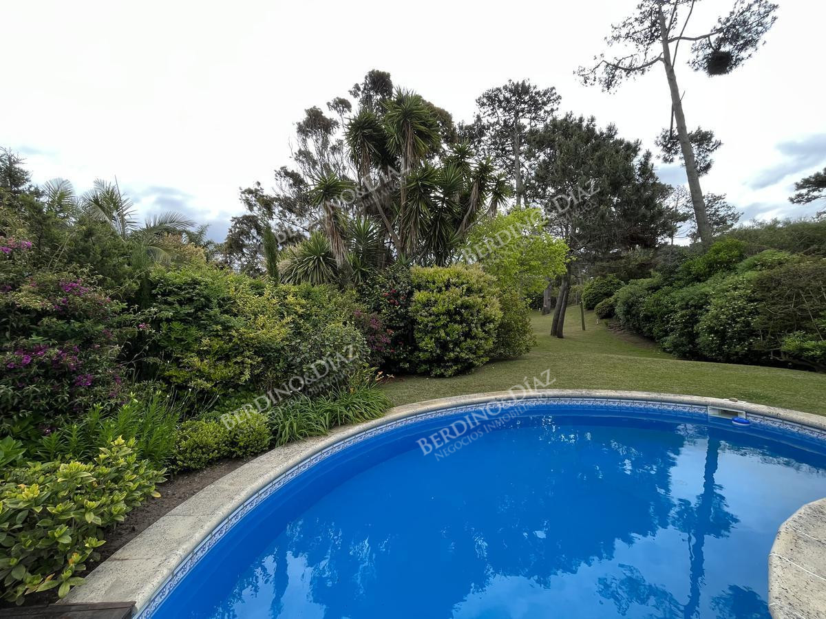 Casa ID.851 - Casa en venta cerca del mar y con vista  en La Barra 
