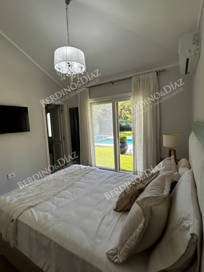 Casa ID.3011 - Hermosa casa en venta en Barrio Lugano Arbolada 